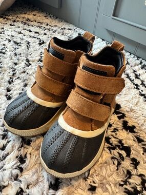 Sorel Kids Tan Suede and Black Waterproof Strap Boots